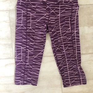 Oiselle crop leggings